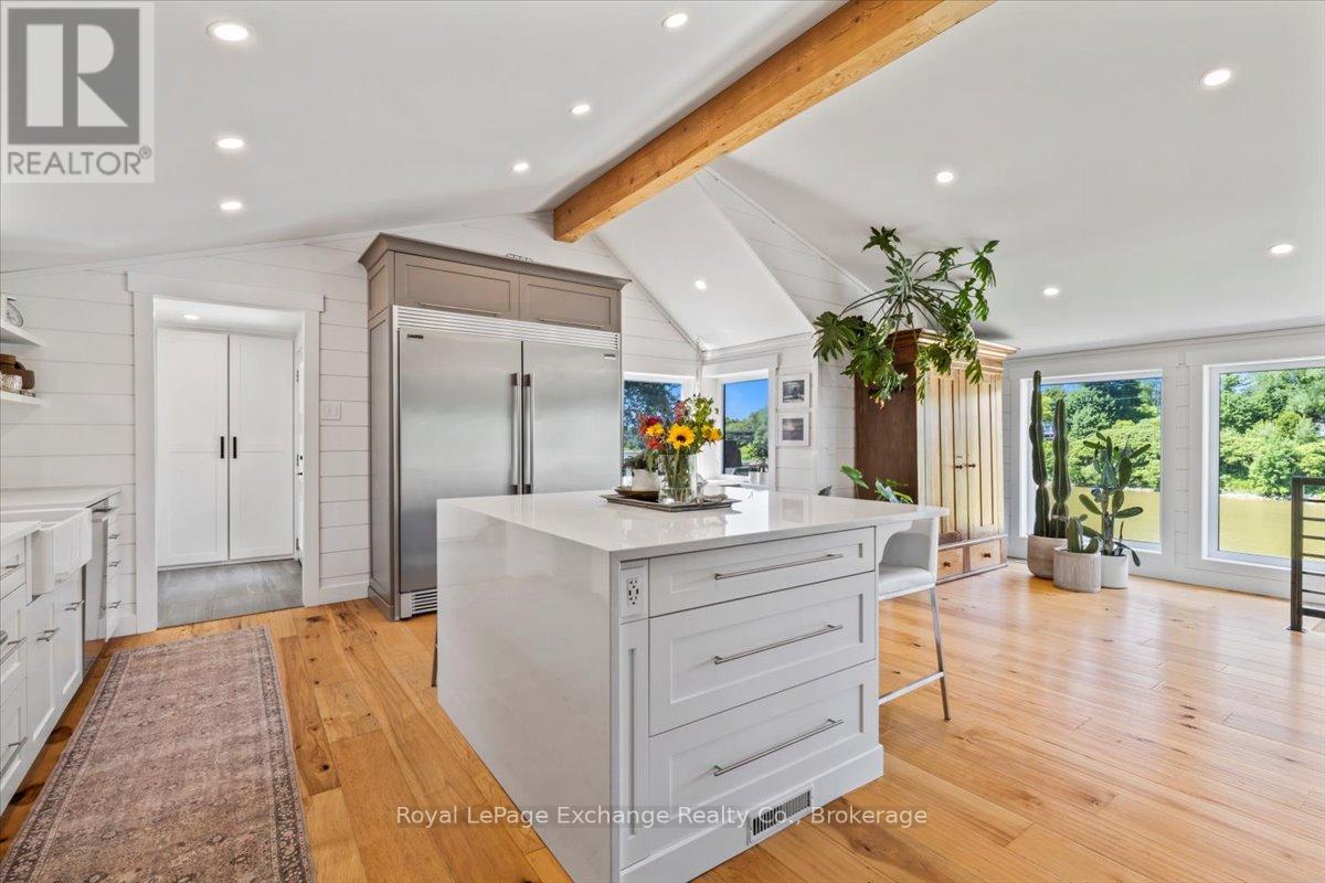 268 Saugeen Street, Saugeen Shores, Ontario N0H 2L0 - Photo 14 - X12267462