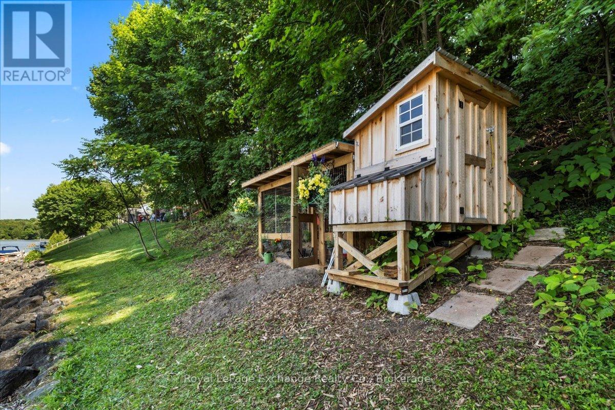 268 Saugeen Street, Saugeen Shores, Ontario N0H 2L0 - Photo 48 - X12267462