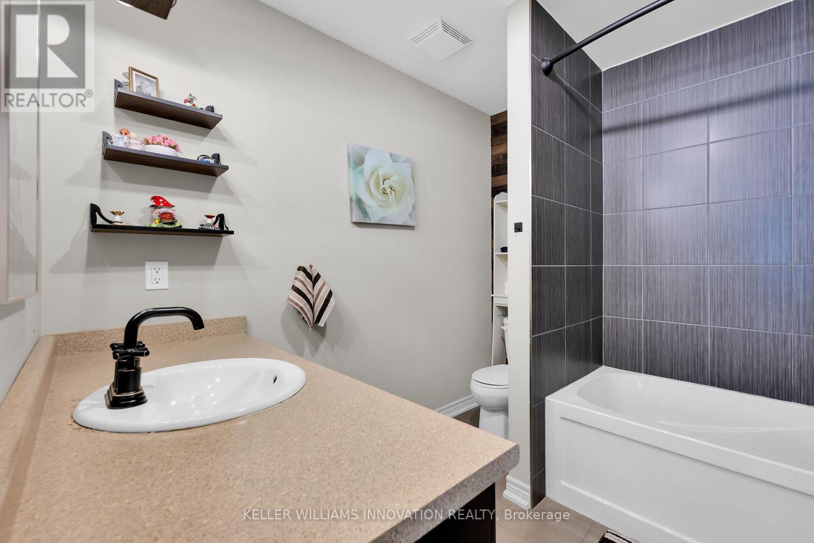 16 Brookside Terrace, West Lincoln, Ontario L0R 2A0 - Photo 34 - X12293797