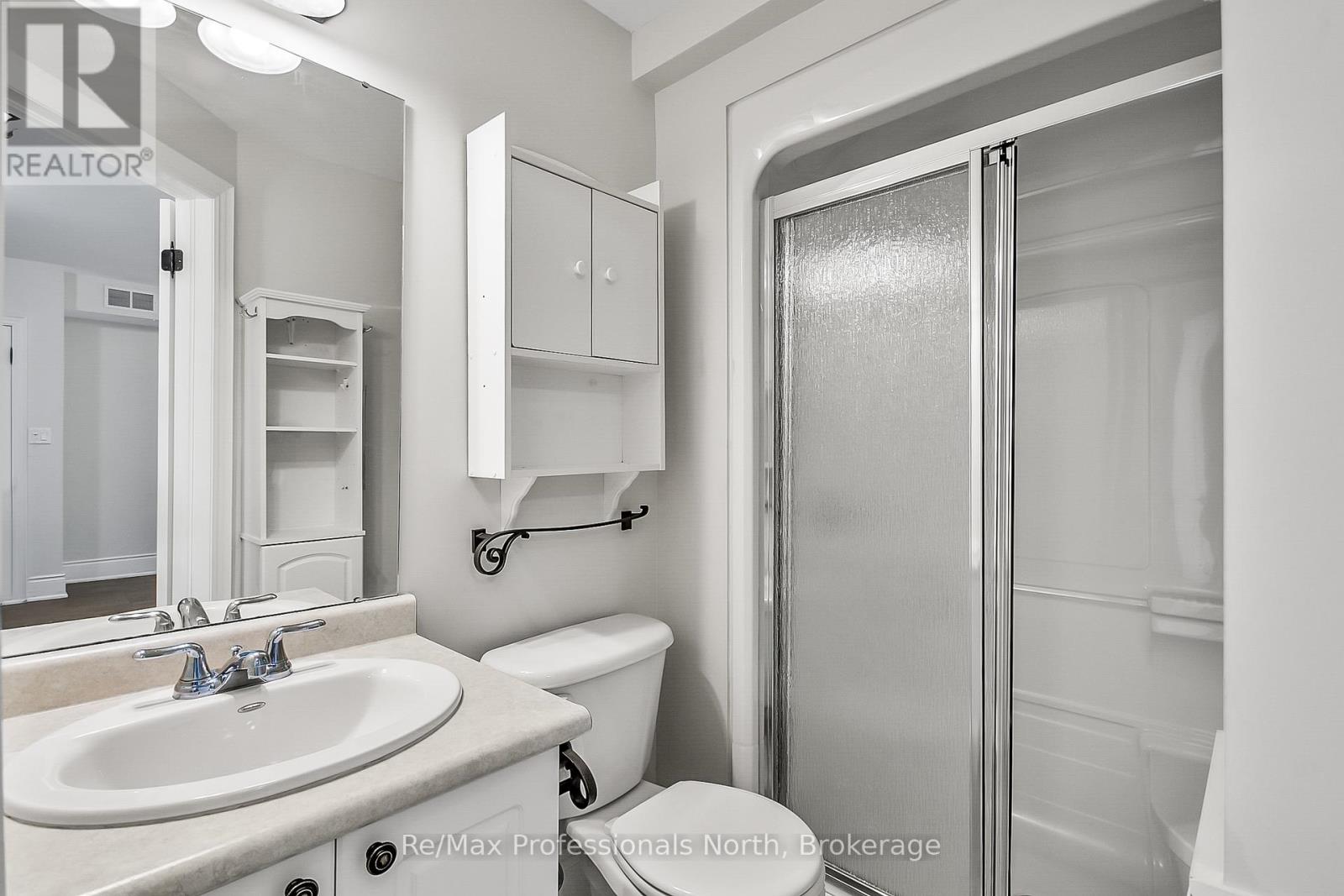 108 - 391 James Street W, Gravenhurst, Ontario  P1P 0A5 - Photo 12 - X12294086