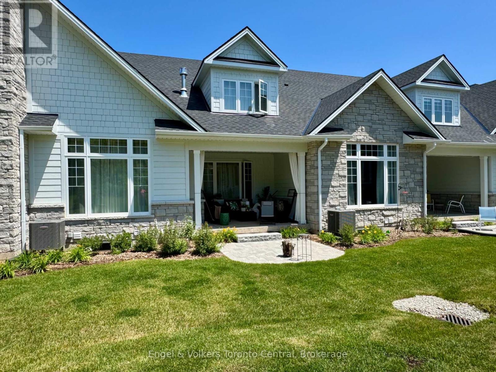 306 Sandpiper Lane, Georgian Bluffs, Ontario  N0H 1S0 - Photo 37 - X12294087
