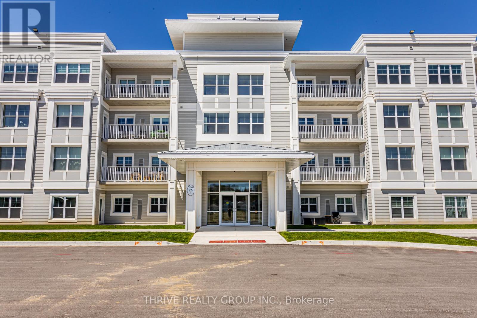 204 - 100 The Promenade, Central Elgin, Ontario  N5L 0B7 - Photo 1 - X12294126