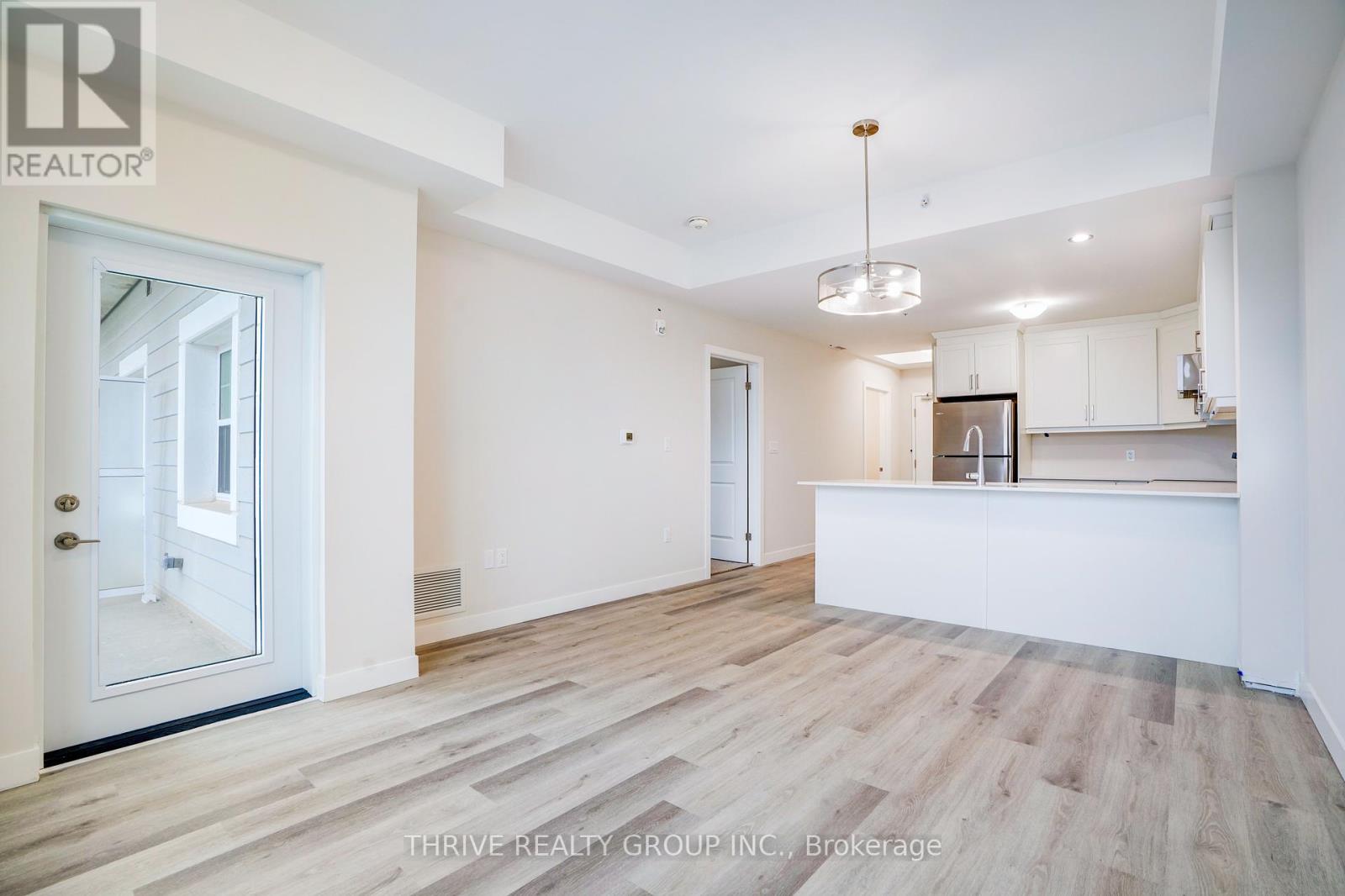 204 - 100 The Promenade, Central Elgin, Ontario  N5L 0B7 - Photo 10 - X12294126