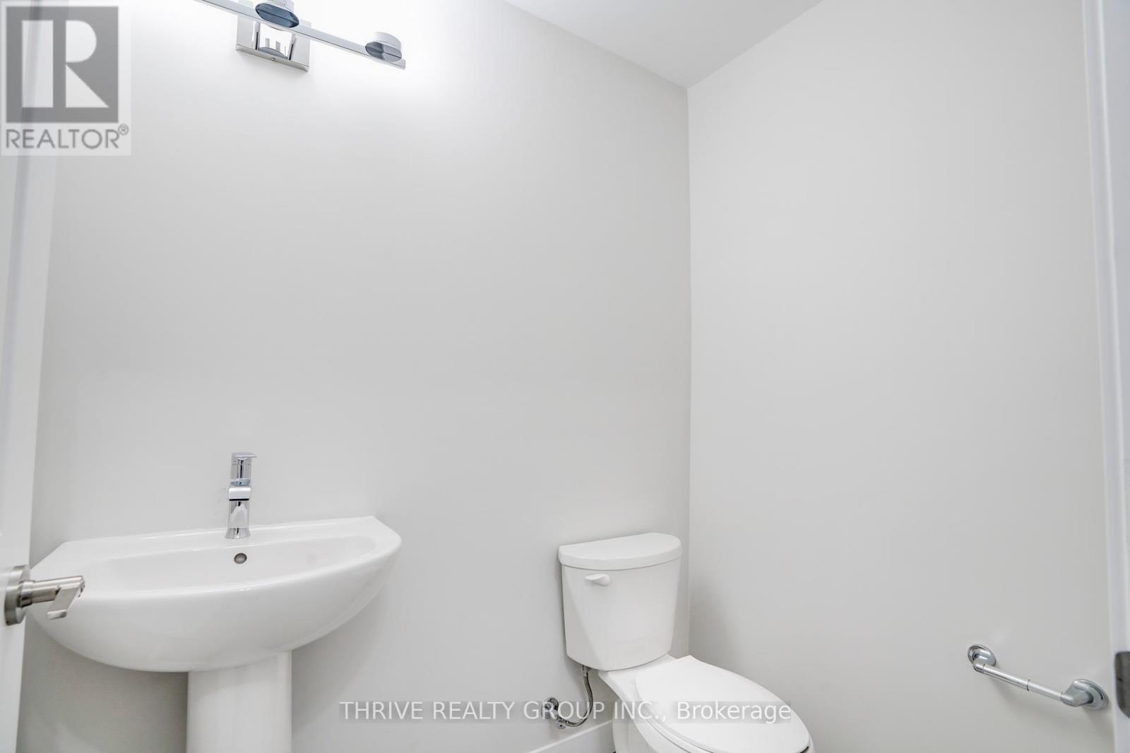 204 - 100 The Promenade, Central Elgin, Ontario  N5L 0B7 - Photo 11 - X12294126