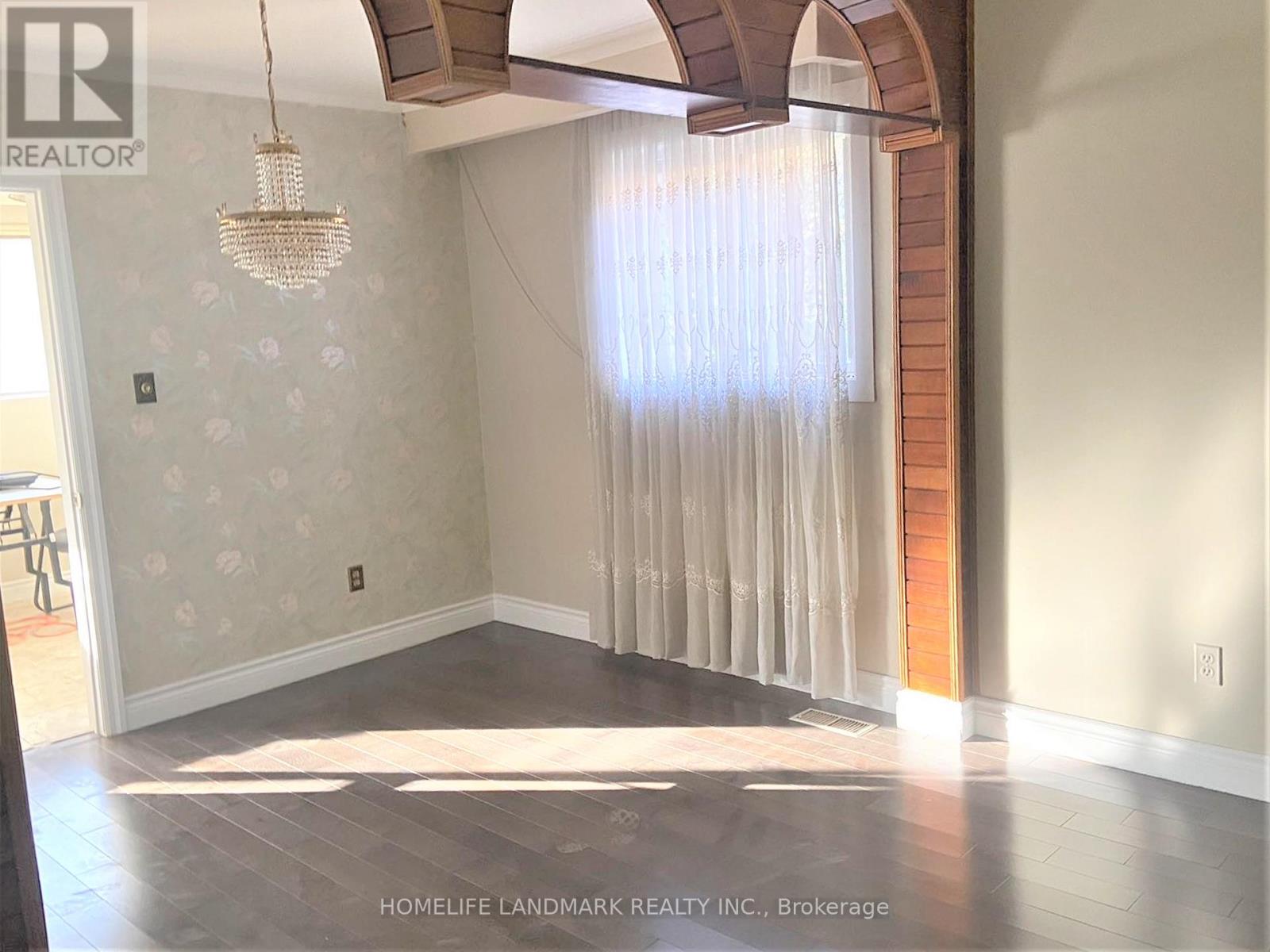 Rm Main - 7 Mango Drive, Toronto, Ontario  M2K 2E9 - Photo 3 - C12293957