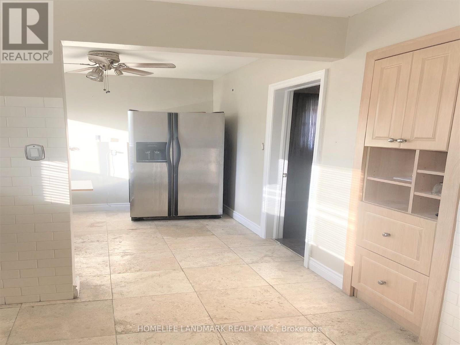 Rm Main - 7 Mango Drive, Toronto, Ontario  M2K 2E9 - Photo 6 - C12293957