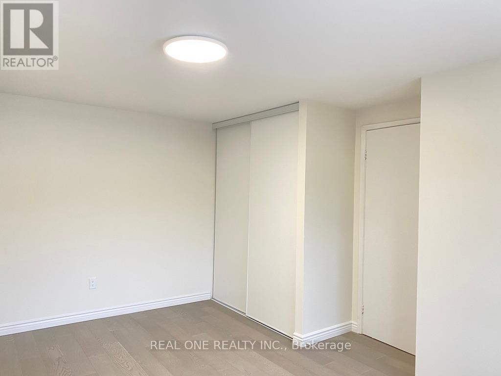 103 Rock Fern Way, Toronto, Ontario  M2J 4N3 - Photo 11 - C12293980