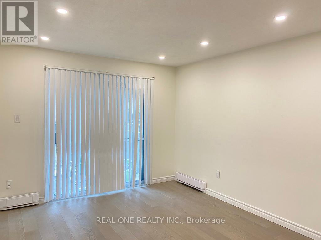 103 Rock Fern Way, Toronto, Ontario  M2J 4N3 - Photo 2 - C12293980