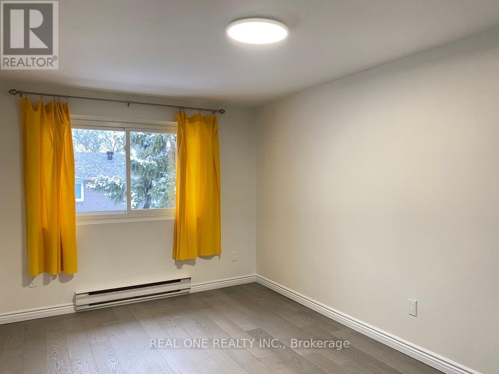 103 Rock Fern Way, Toronto, Ontario  M2J 4N3 - Photo 8 - C12293980
