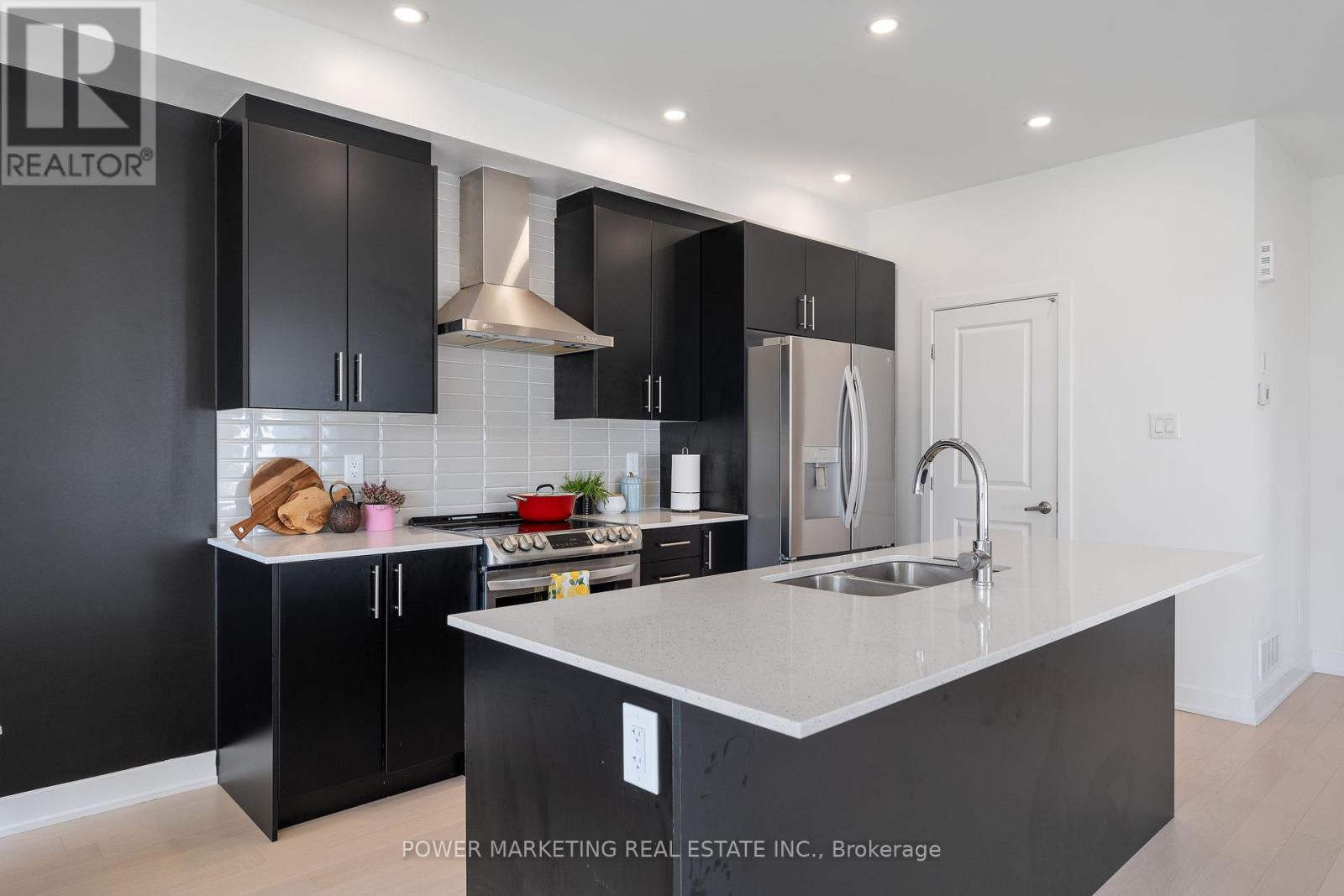 4012 Jockvale Road, Ottawa, Ontario  K2C 3H2 - Photo 14 - X12294100