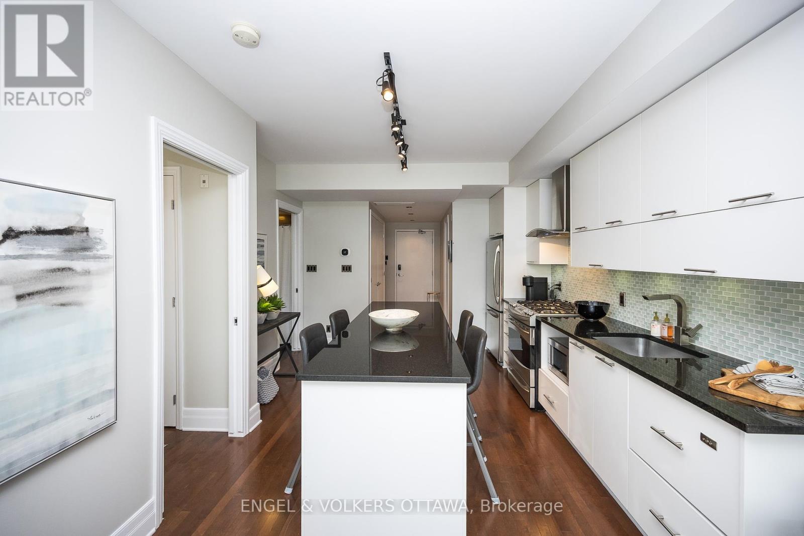 319 - 808 Bronson Avenue, Ottawa, Ontario  K1S 5A4 - Photo 14 - X12294123