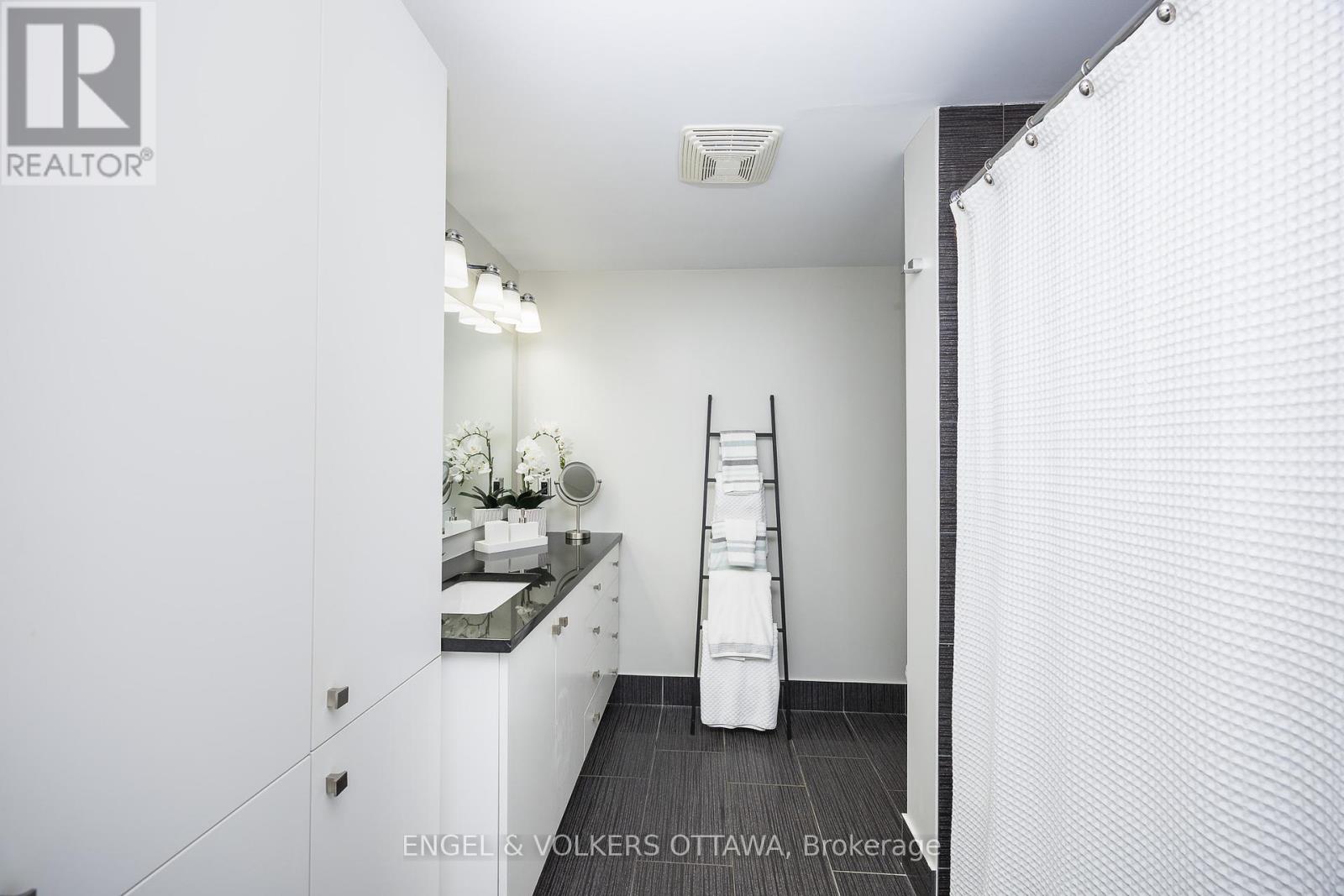 319 - 808 Bronson Avenue, Ottawa, Ontario  K1S 5A4 - Photo 22 - X12294123