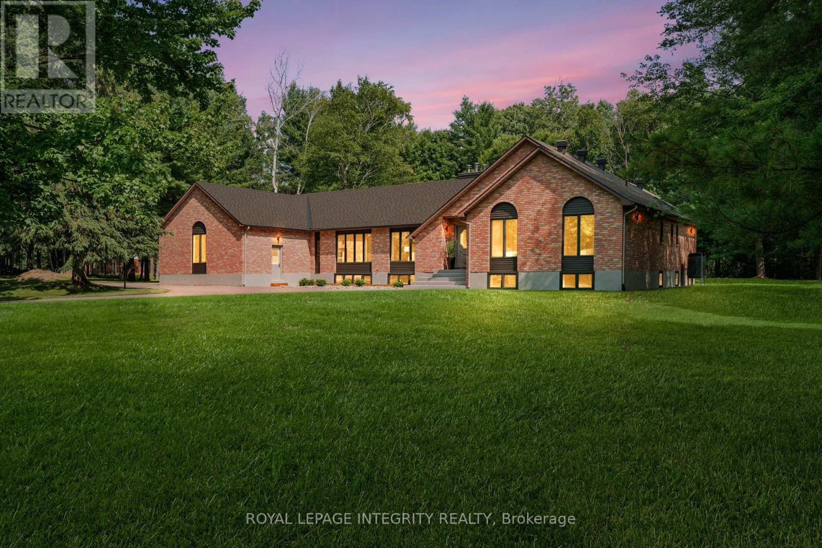 108 MARGARET ANNE DRIVE, Ottawa, Ontario