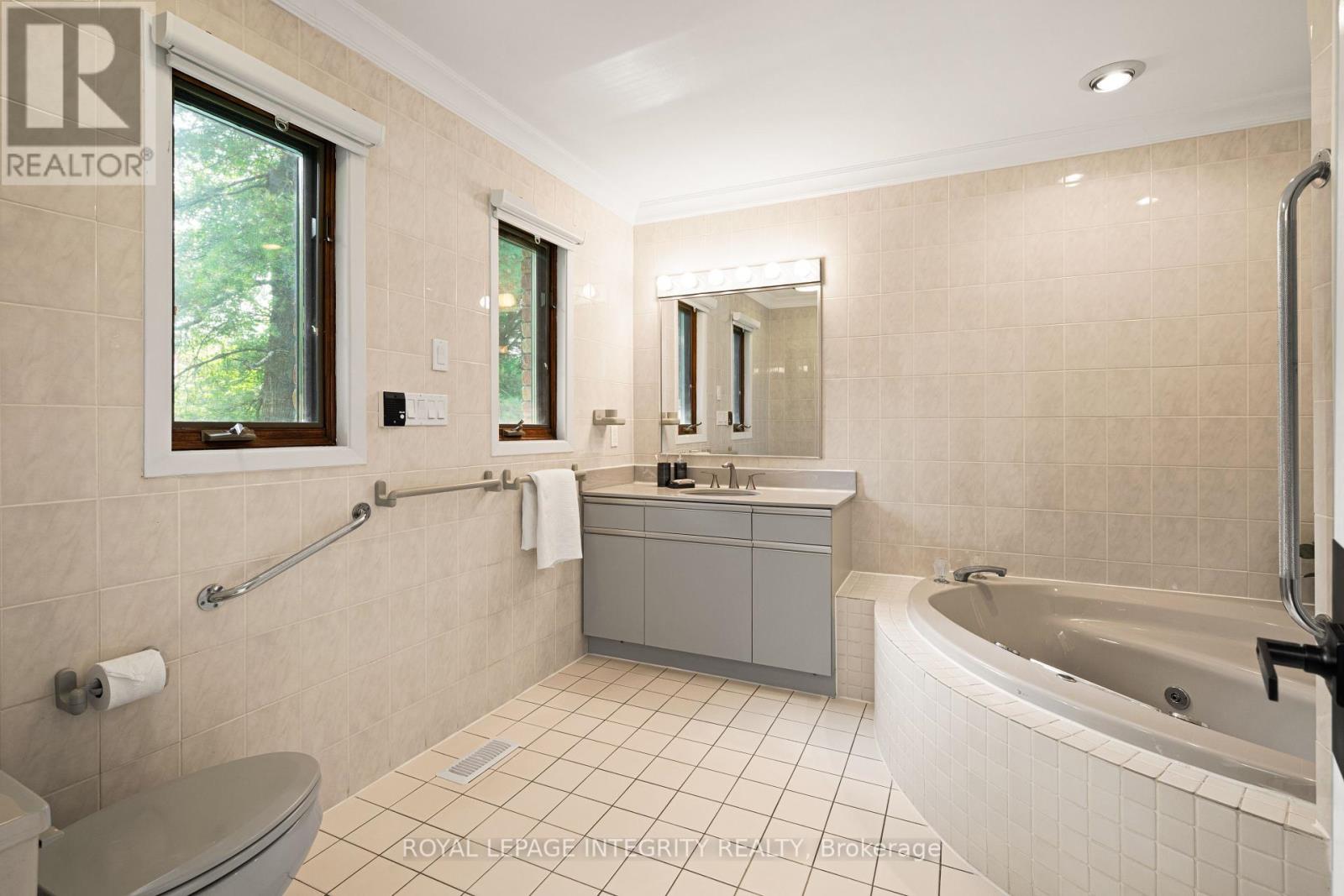 108 Margaret Anne Drive, Ottawa, Ontario  K0A 1L0 - Photo 34 - X12294166