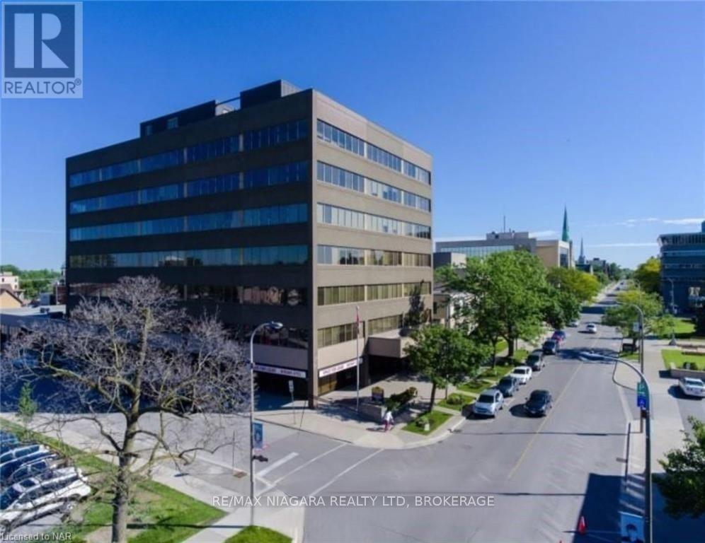 204 - 43 Church Street, St. Catharines, Ontario  L2R 7E1 - Photo 2 - X12294092