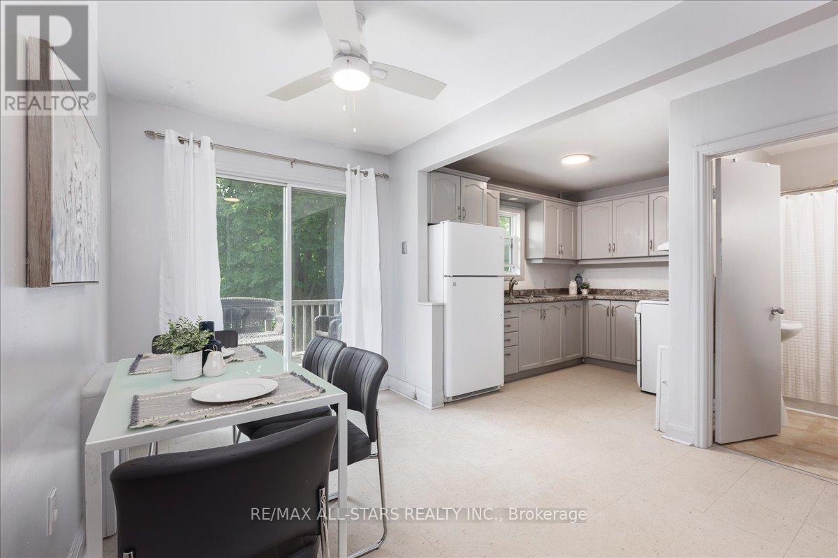 84 Metro Road N, Georgina, Ontario  L4P 1C4 - Photo 16 - N12293977