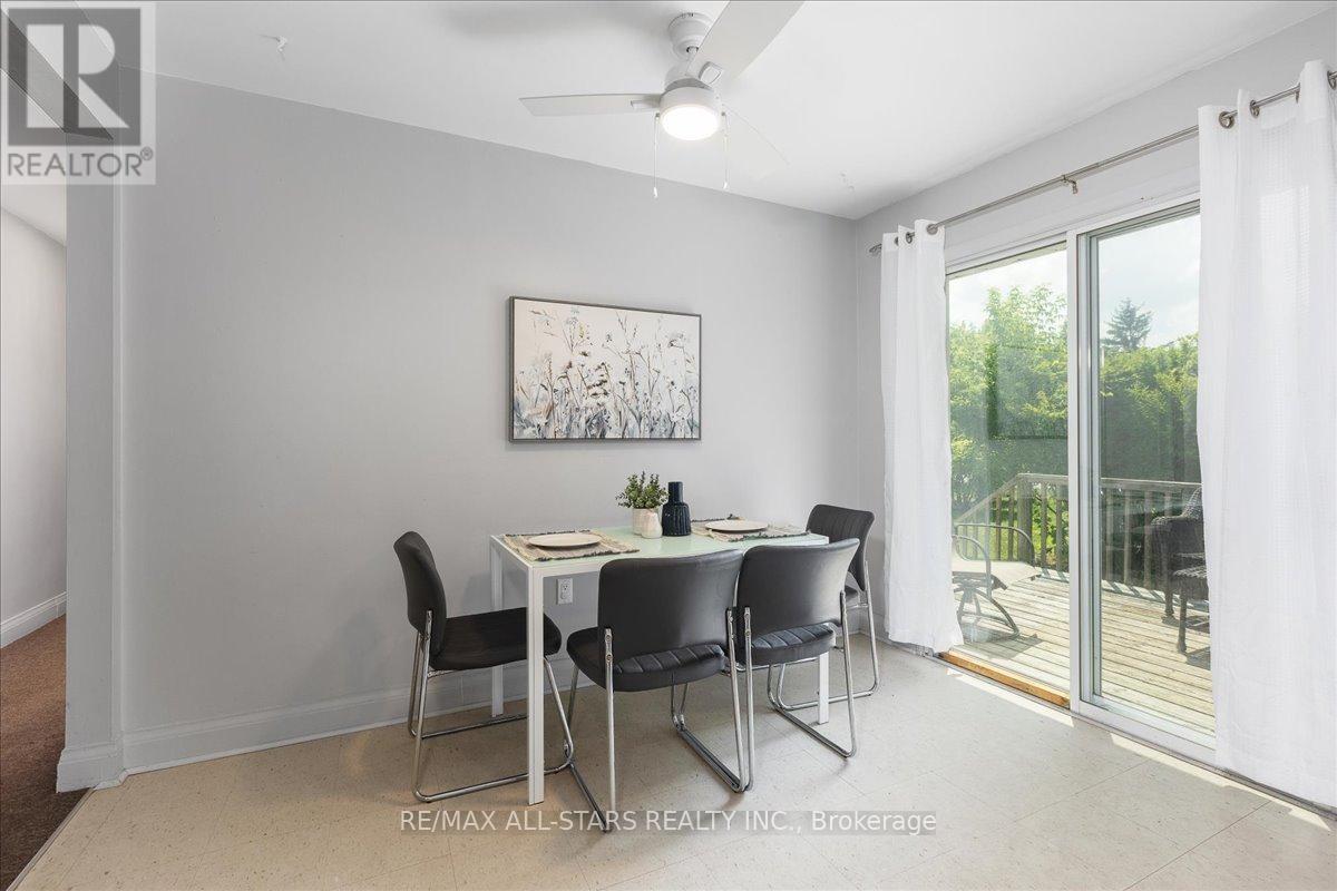 84 Metro Road N, Georgina, Ontario  L4P 1C4 - Photo 17 - N12293977