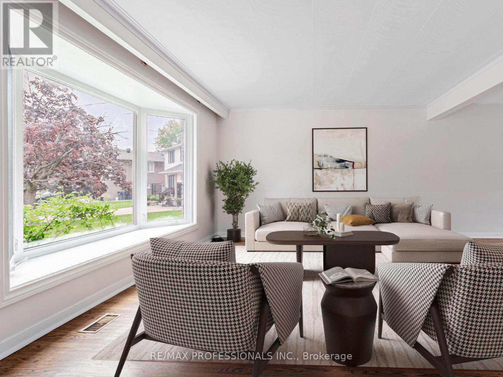 Property at 275 JEFFCOAT DRIVE image 3