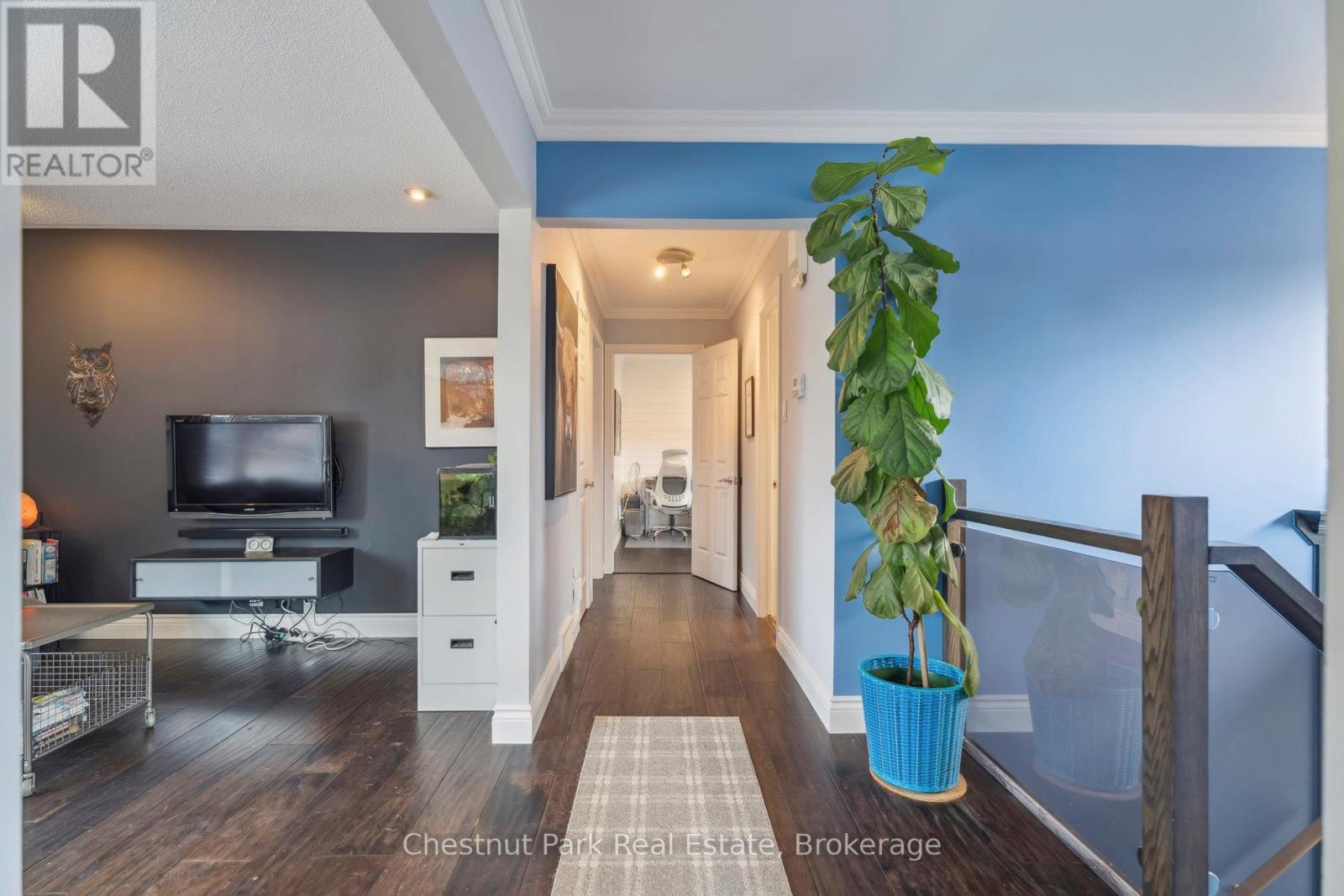 16 Davies Crescent, Barrie, Ontario  L4M 2M3 - Photo 13 - S12294174