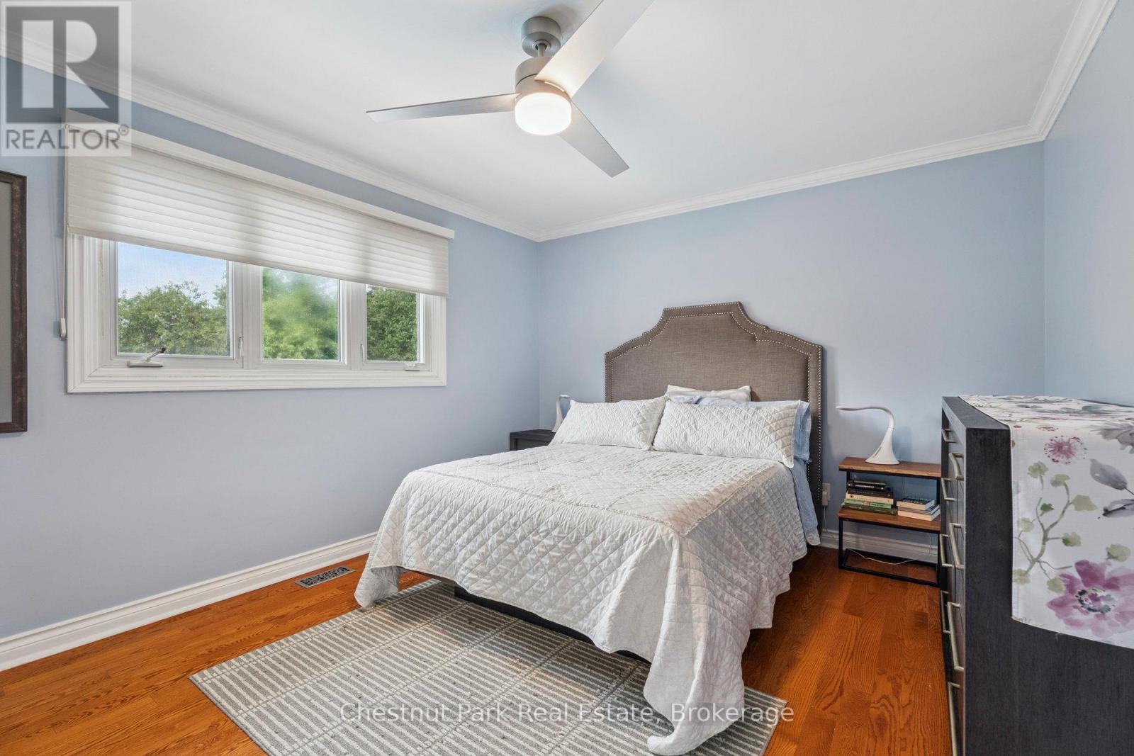 16 Davies Crescent, Barrie, Ontario  L4M 2M3 - Photo 31 - S12294174
