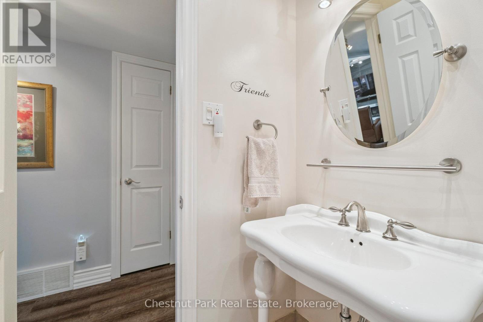 16 Davies Crescent, Barrie, Ontario  L4M 2M3 - Photo 34 - S12294174
