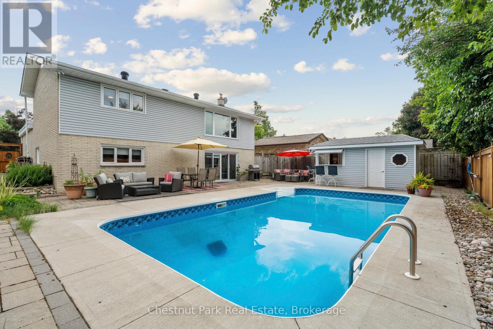 16 Davies Crescent, Barrie, Ontario  L4M 2M3 - Photo 48 - S12294174