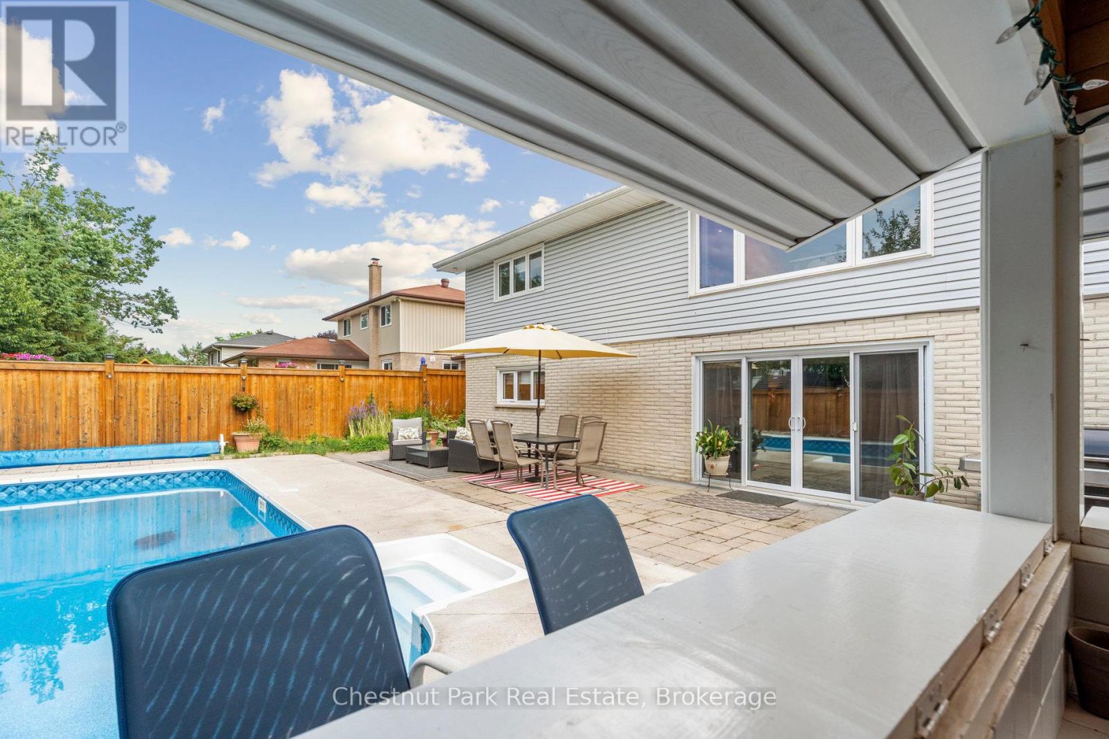 16 Davies Crescent, Barrie, Ontario  L4M 2M3 - Photo 46 - S12294174
