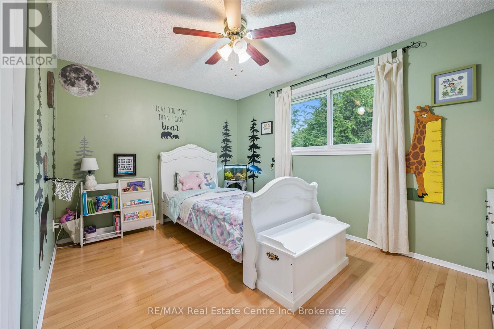 166 Winding Way, Kitchener, Ontario N2N 1N5 - Photo 15 - X12294130