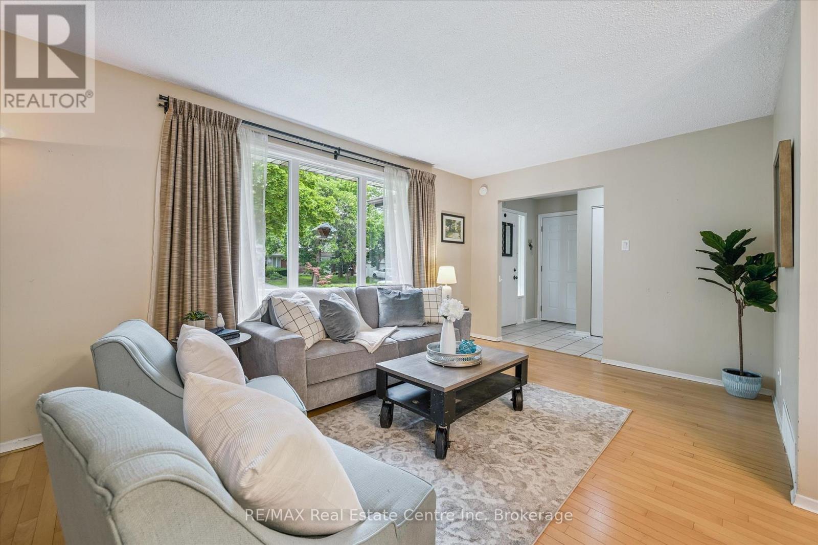 Property at 166 WINDING WAY image 5