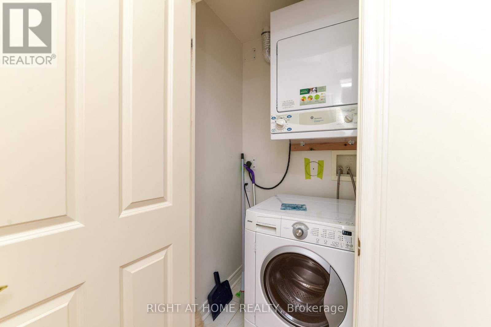 Uph2 - 350 Mill Road, Toronto, Ontario  M9C 5R7 - Photo 17 - W12293963