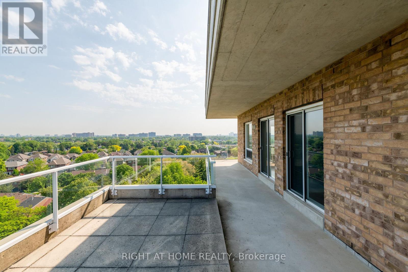 Uph2 - 350 Mill Road, Toronto, Ontario  M9C 5R7 - Photo 31 - W12293963