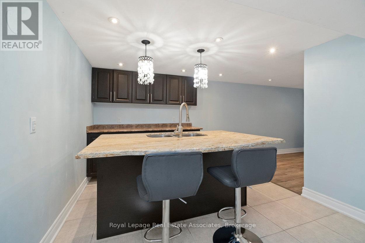107 Court Street N, Milton (Om Old Milton), Ontario  L9T 2S4 - Photo 22 - W12293968