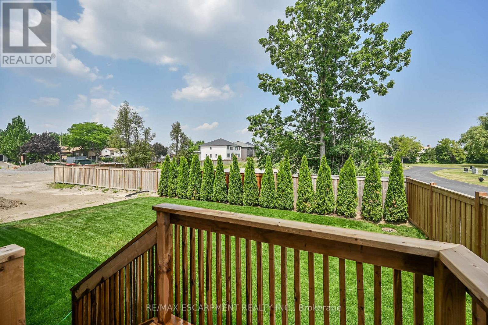 385 Limeridge Road E, Hamilton, Ontario  L9A 5A4 - Photo 43 - X12293973
