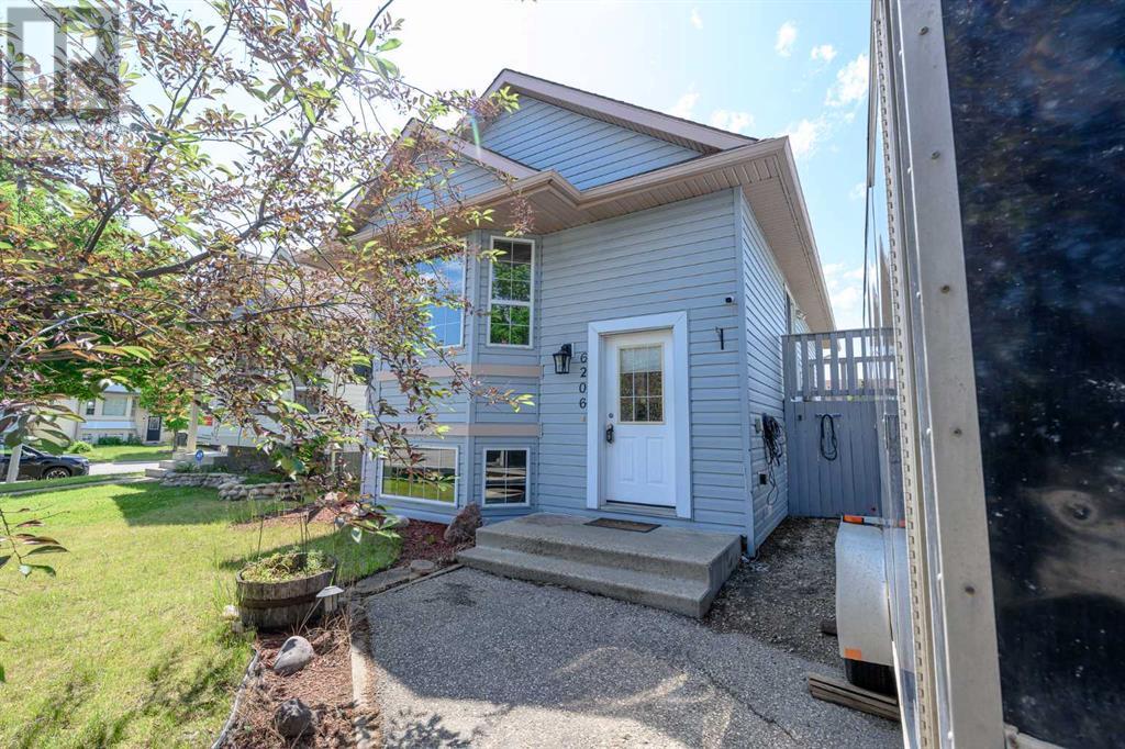Property at 6206 90 Street image 1