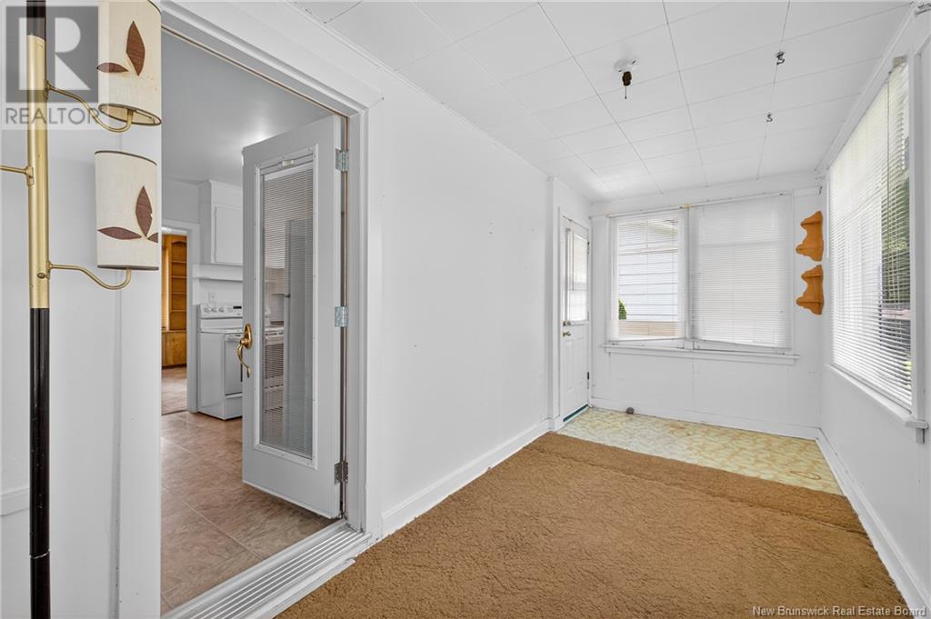 243 York Street, Bathurst, New Brunswick  E2A 1G9 - Photo 16 - NB123186