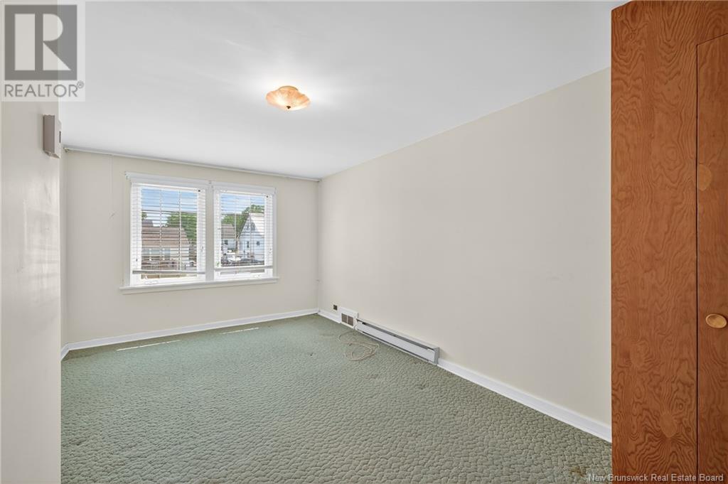 243 York Street, Bathurst, New Brunswick  E2A 1G9 - Photo 24 - NB123186