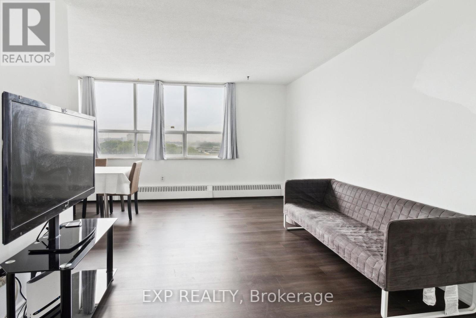 1101 - 5 Parkway Forest Drive, Toronto (Henry Farm), Ontario  M2J 1L2 - Photo 13 - C12294070