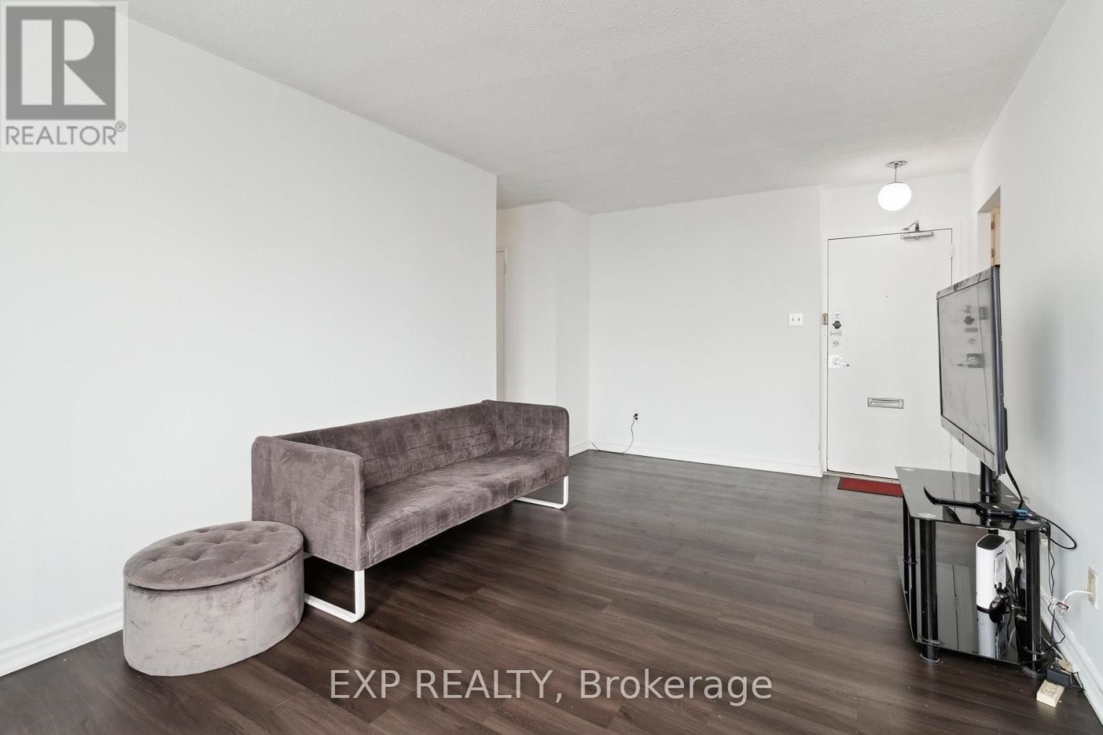 1101 - 5 Parkway Forest Drive, Toronto (Henry Farm), Ontario  M2J 1L2 - Photo 17 - C12294070