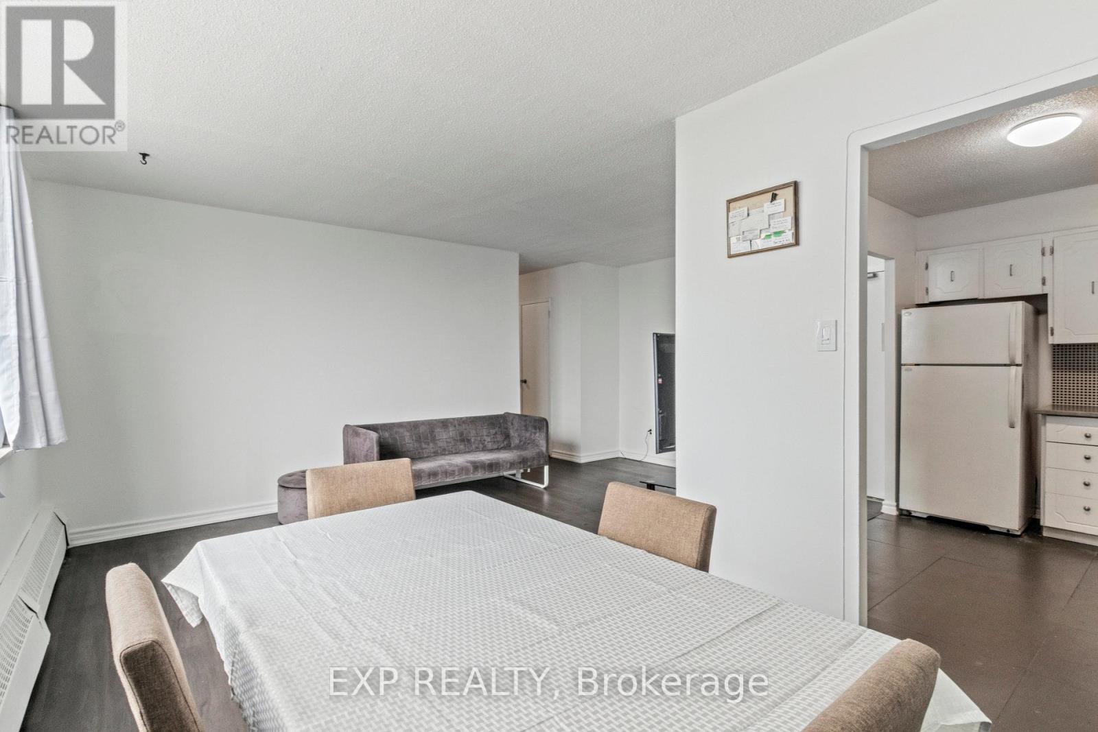 1101 - 5 Parkway Forest Drive, Toronto (Henry Farm), Ontario  M2J 1L2 - Photo 20 - C12294070