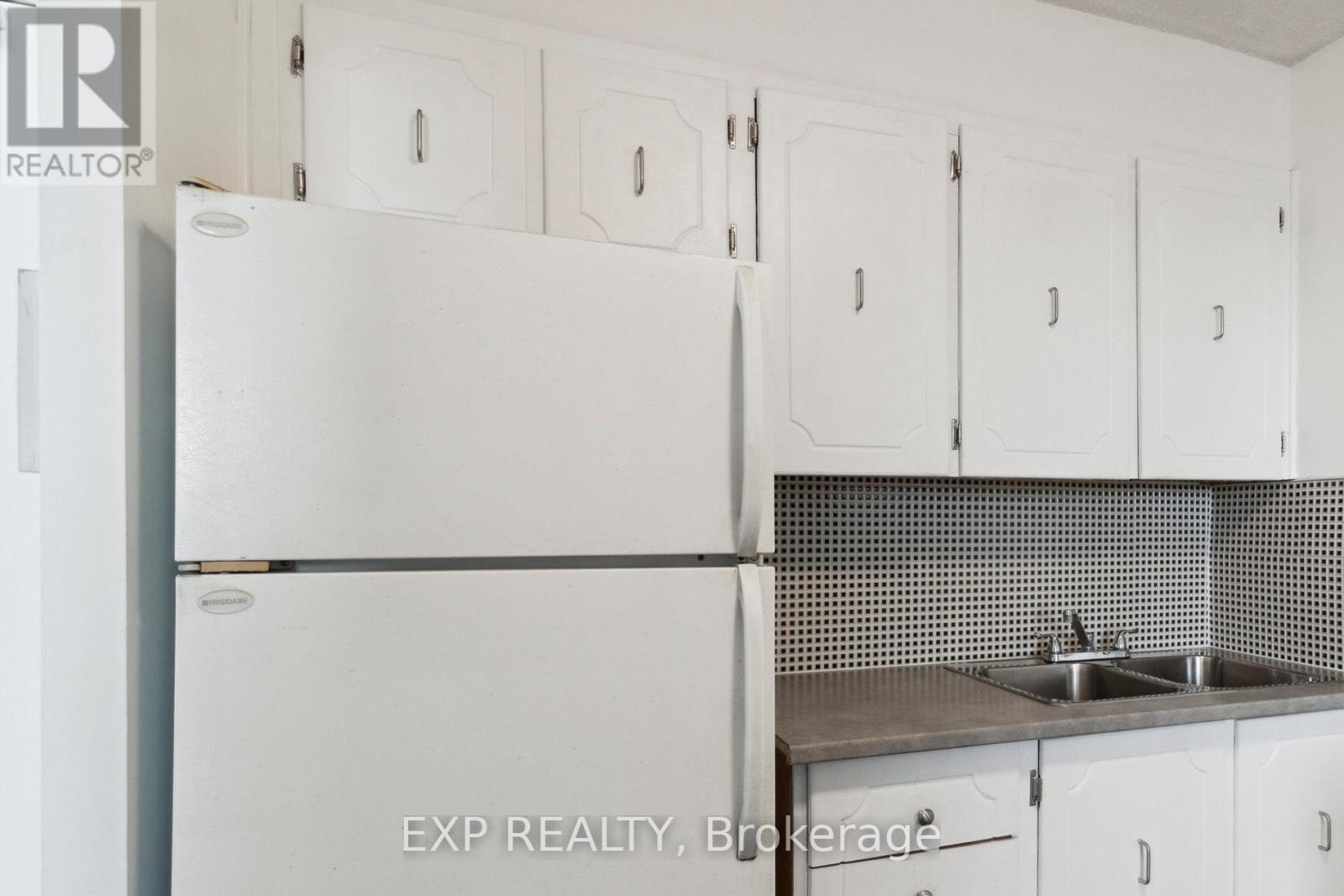 1101 - 5 Parkway Forest Drive, Toronto (Henry Farm), Ontario  M2J 1L2 - Photo 25 - C12294070