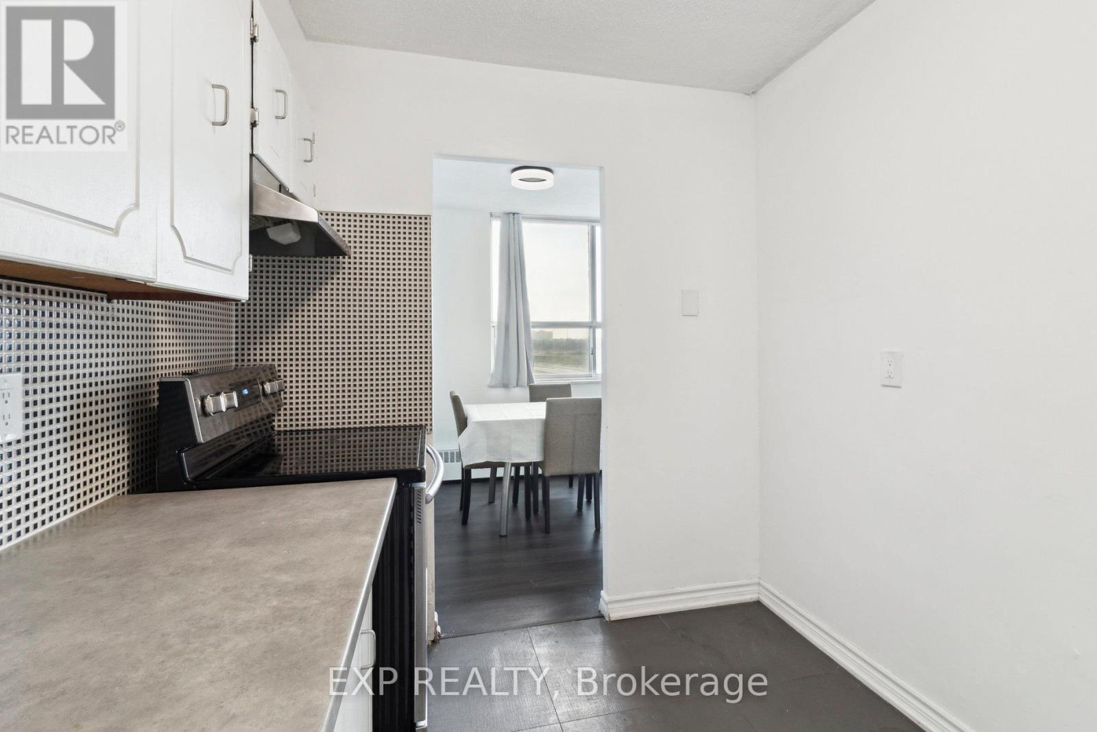 1101 - 5 Parkway Forest Drive, Toronto (Henry Farm), Ontario  M2J 1L2 - Photo 26 - C12294070
