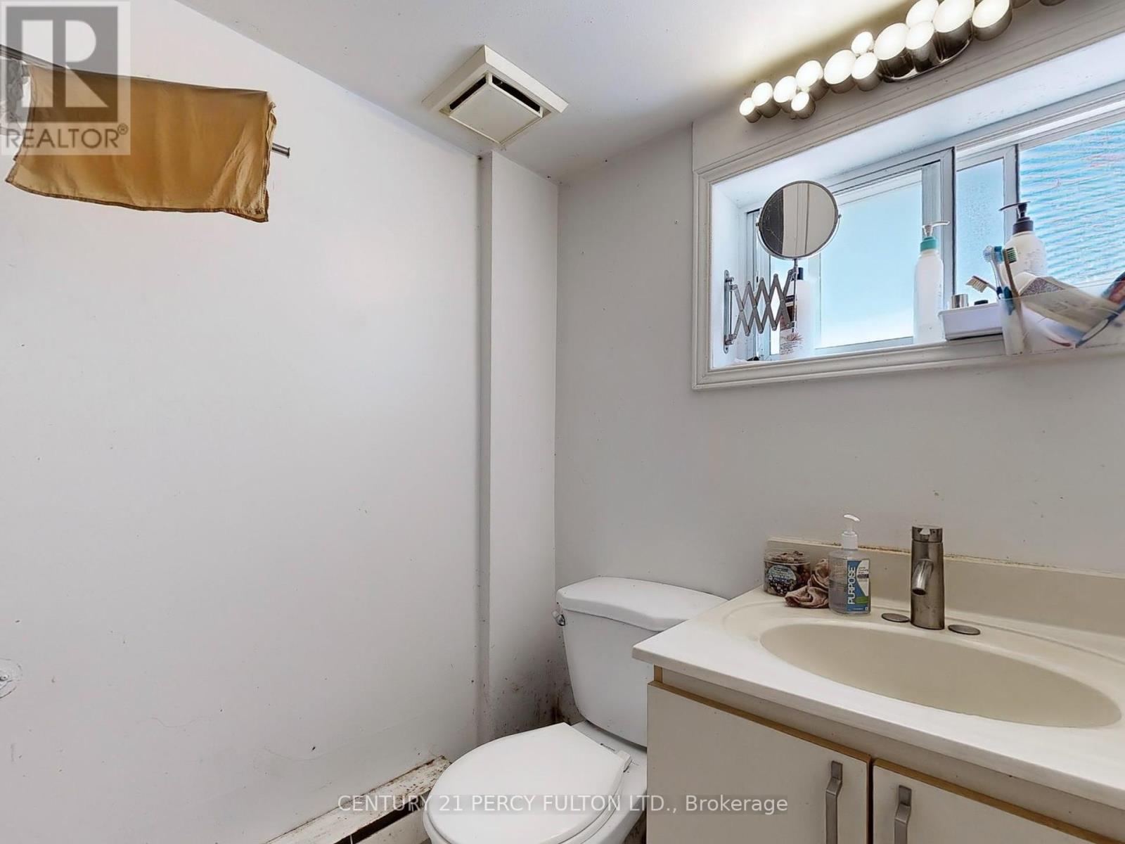 48 St Dunstan Drive, Toronto, Ontario  M1L 2V5 - Photo 24 - E12294134