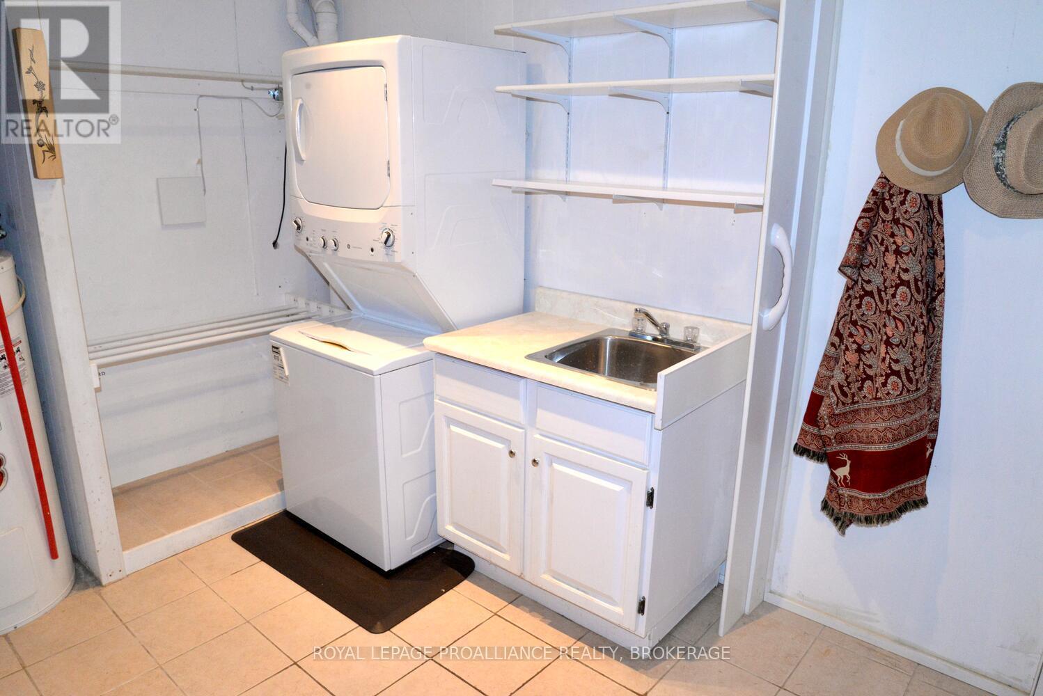 61 - 1 Place D'armes, Kingston, Ontario  K7K 6S3 - Photo 23 - X12294266