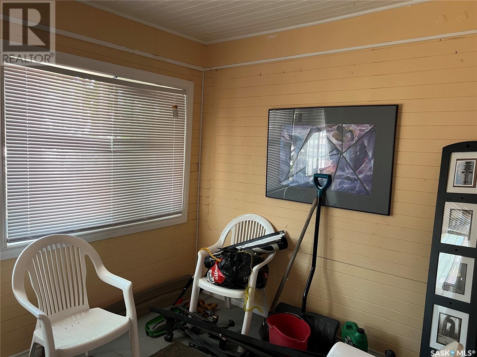 Property at 2835 Dewdney AVENUE image 3