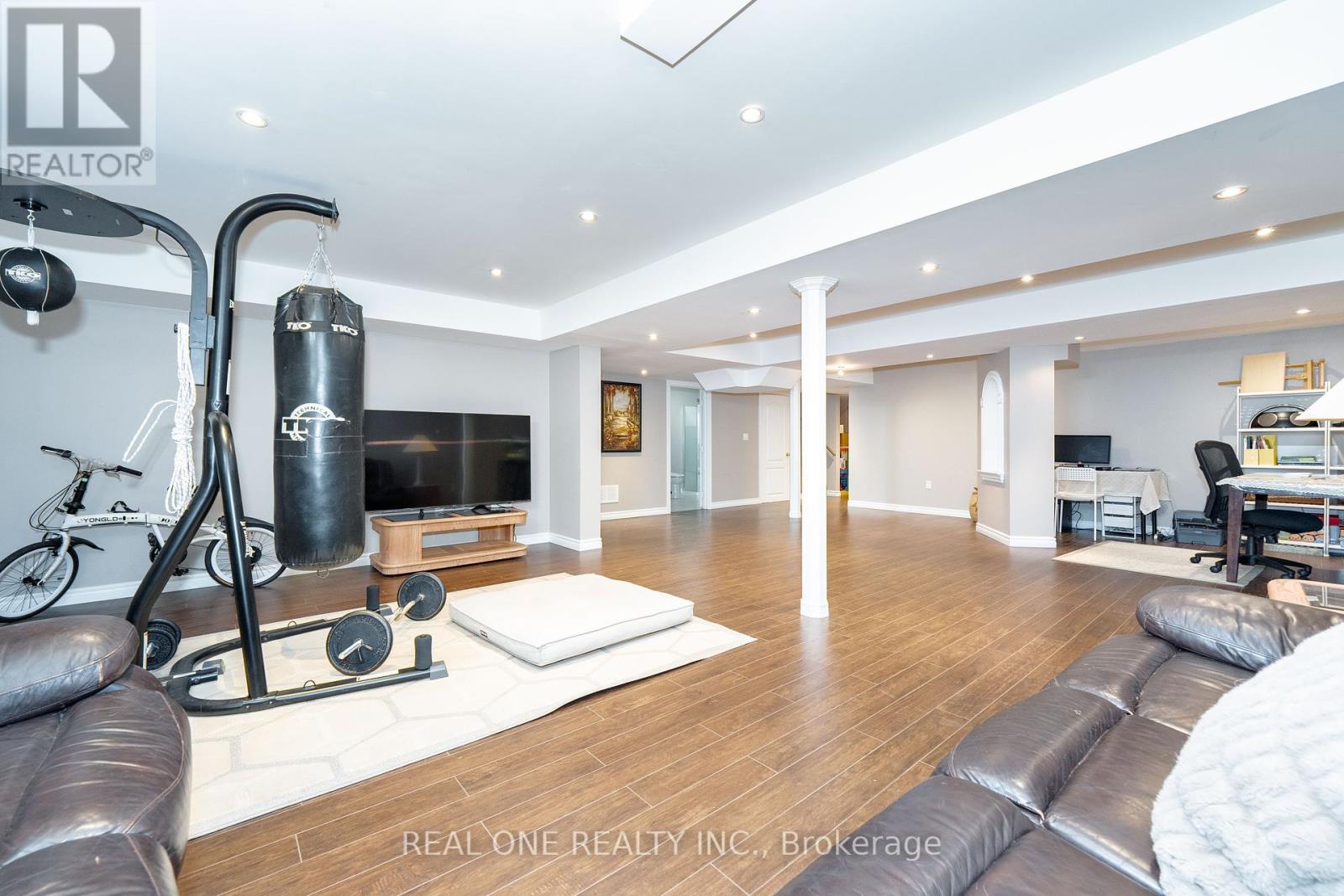 11 Zoran Lane, Vaughan, Ontario L6A 4E4 - Photo 28 - N12294125