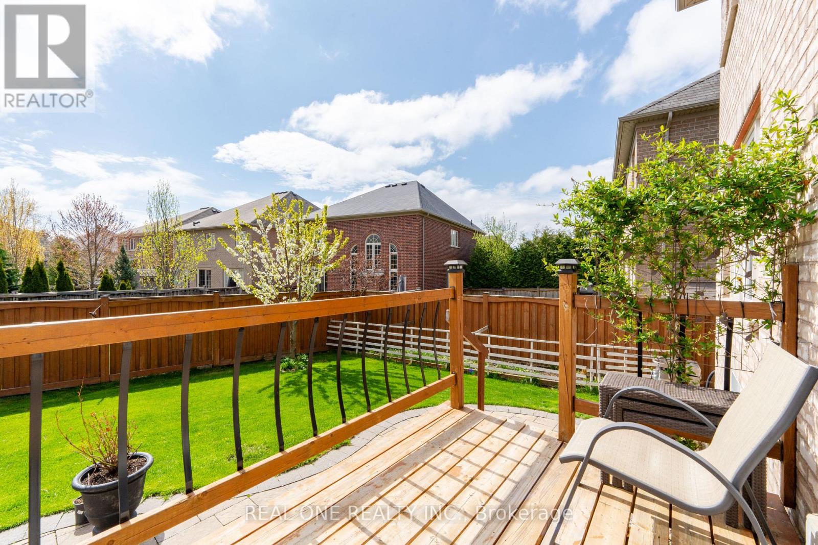 11 Zoran Lane, Vaughan, Ontario L6A 4E4 - Photo 30 - N12294125