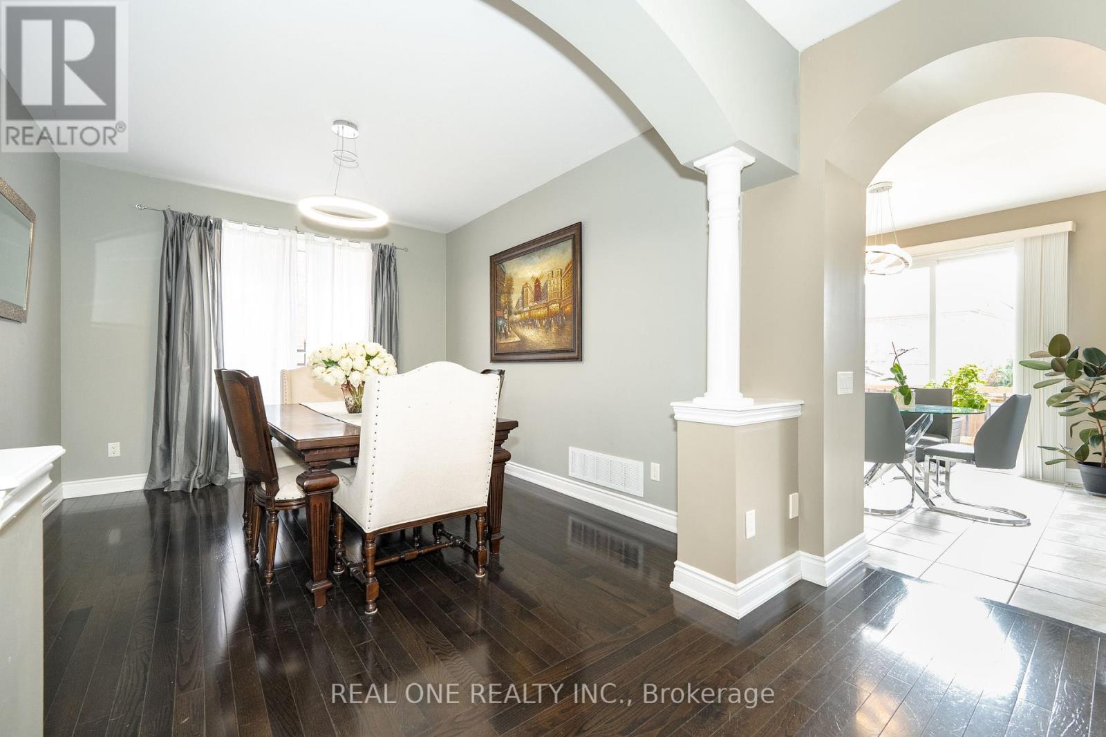 11 Zoran Lane, Vaughan, Ontario L6A 4E4 - Photo 8 - N12294125