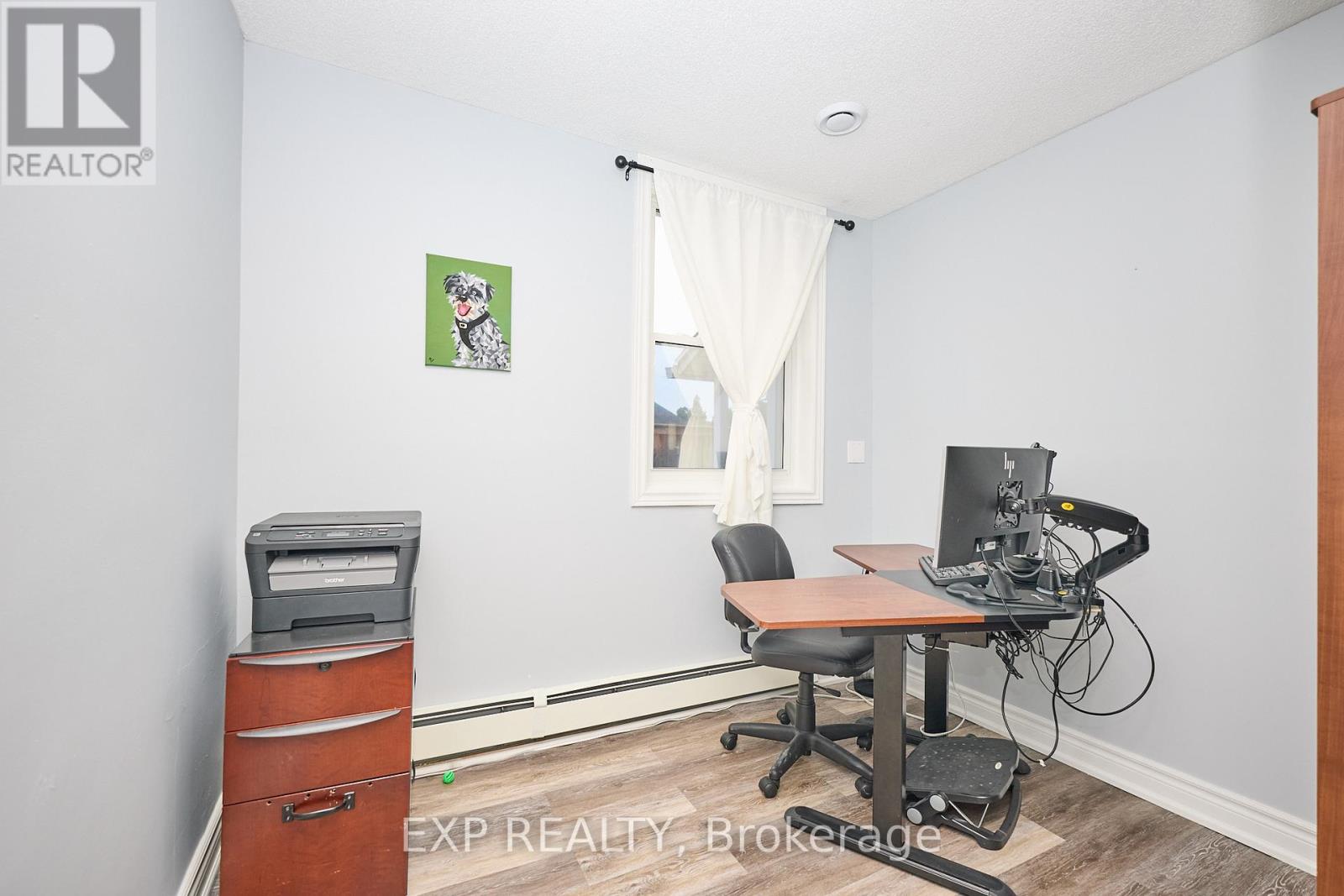 31 Woodrow Street, St. Catharines, Ontario  L2P 2A1 - Photo 14 - X12290994