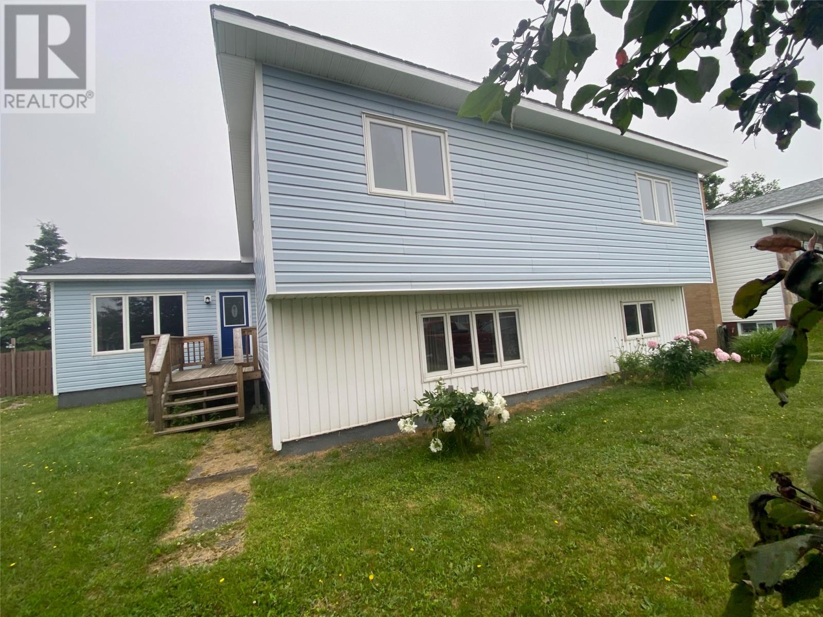 10 O'briens Drive, Stephenville, Newfoundland & Labrador  A2N 2B1 - Photo 2 - 1288084