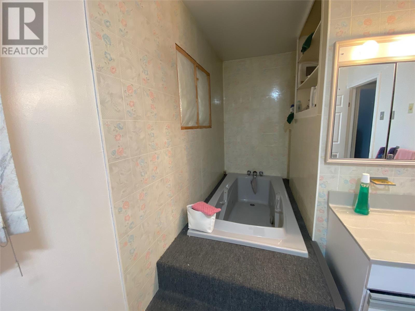 10 O'briens Drive, Stephenville, Newfoundland & Labrador  A2N 2B1 - Photo 20 - 1288084